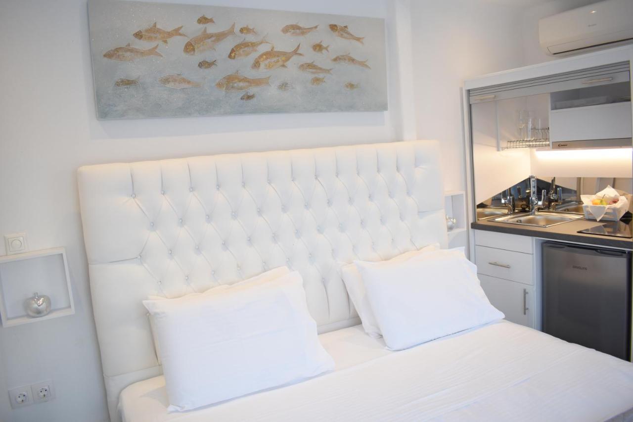 Ariana Eco Adults Only * Fira (Santorini)